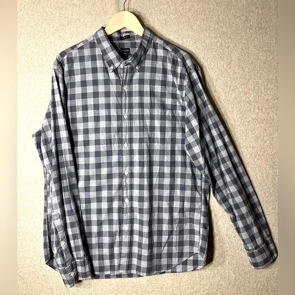 J. Crew Button Down Shirt Long Sleeve Blue Plaid Gingham Slim Fit pocket XL